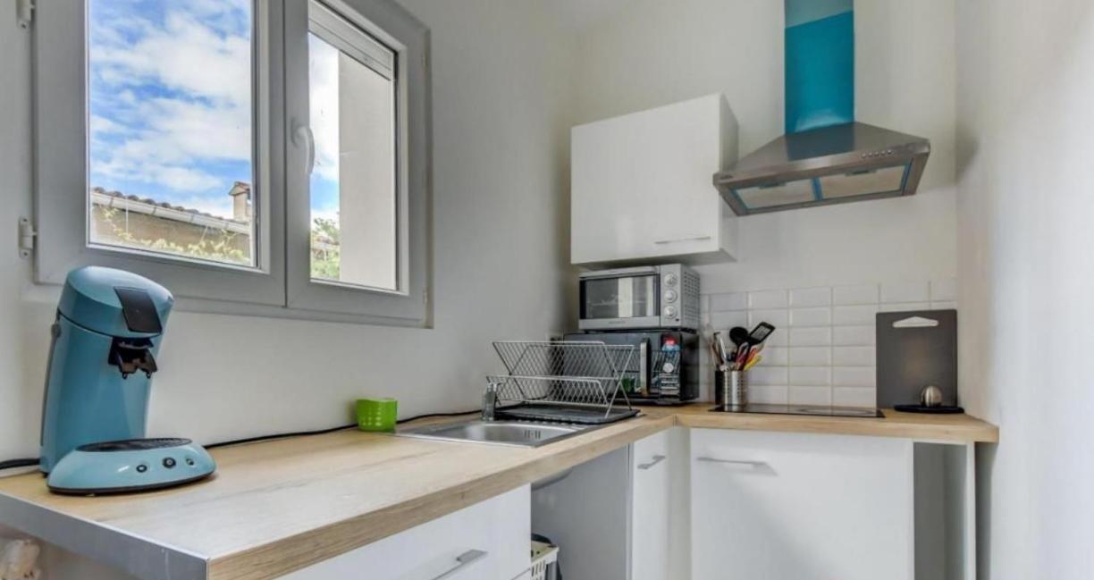 Joli Studio Maisonnette Avec Cachet Toulouse Luaran gambar
